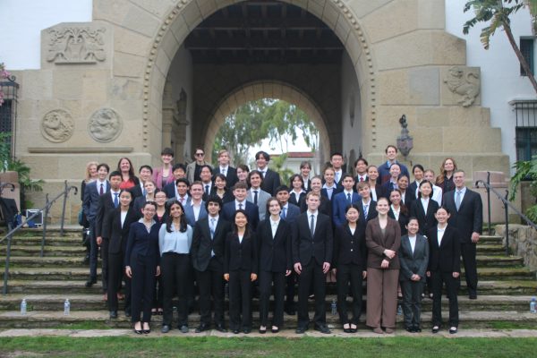 Both teams stand in front of the Santa Barbara Courthouse moments before starting the first round of the county competition. “Everybody was just amazing, said Team A member Amirsam Jabbari (11). Weve been preparing for so long. And it was just really great to see how great and prepared everyone was and how professional and amazing we were.”