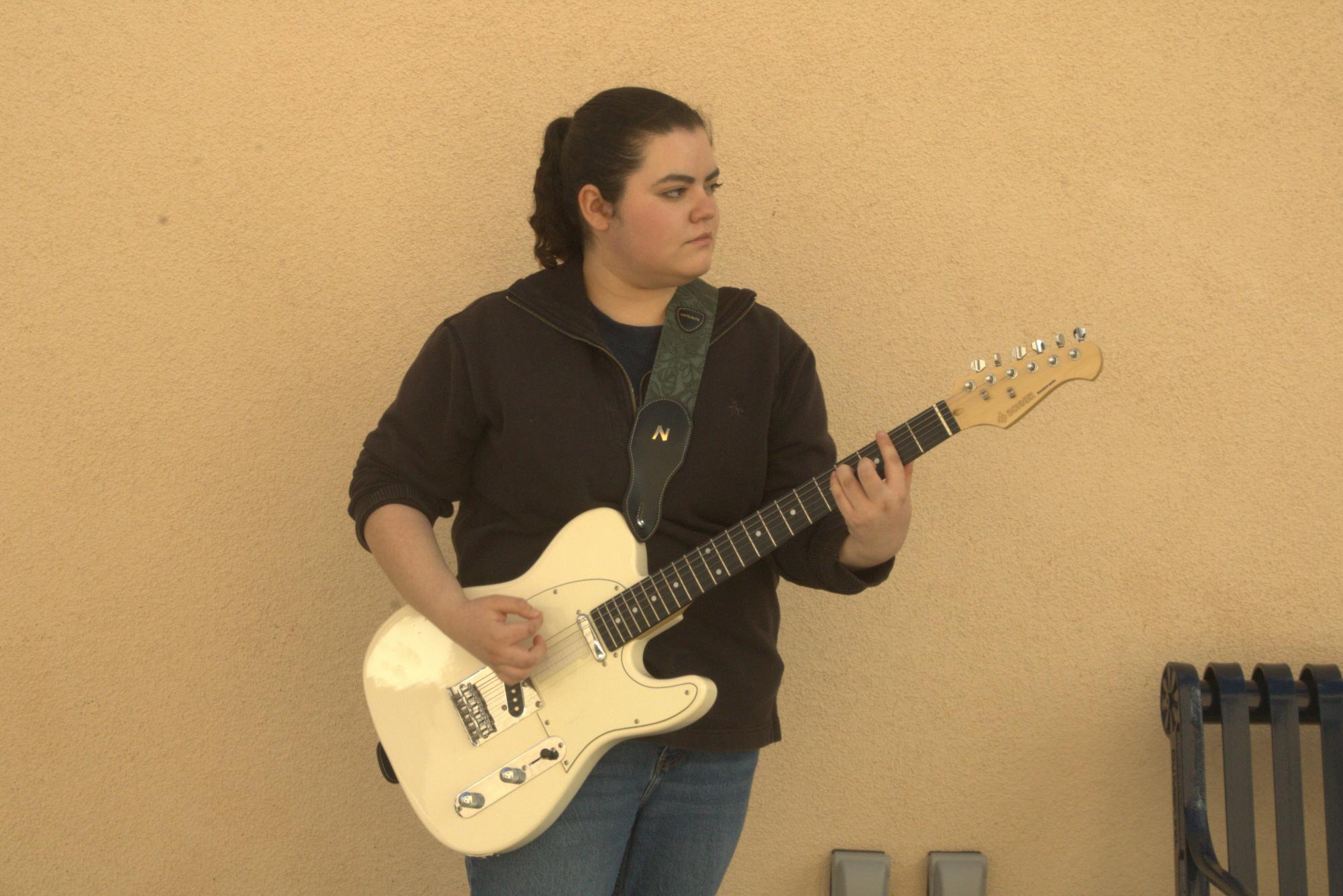 Araceli Rodriguez The Charger Account