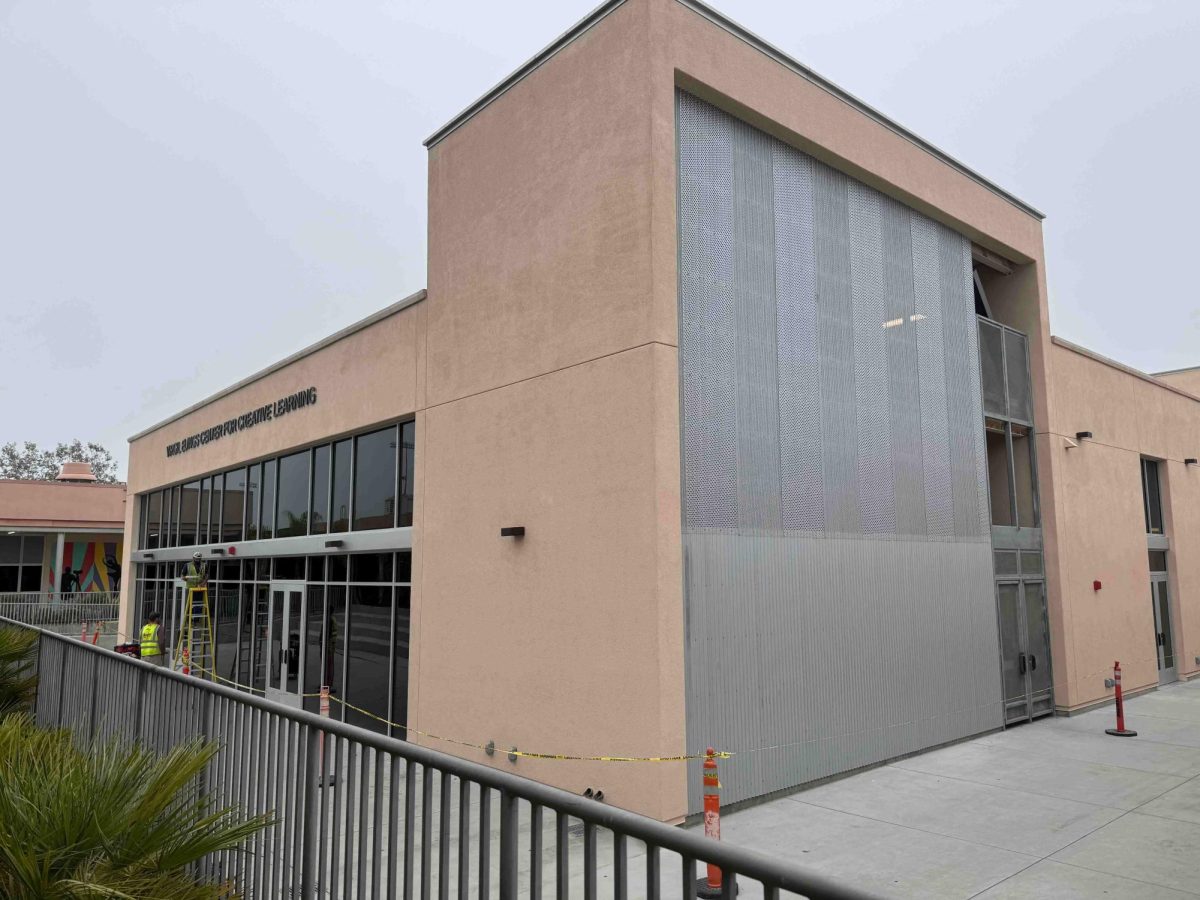 Ongoing construction at the front of DPHS Elings center for Creative learning center
