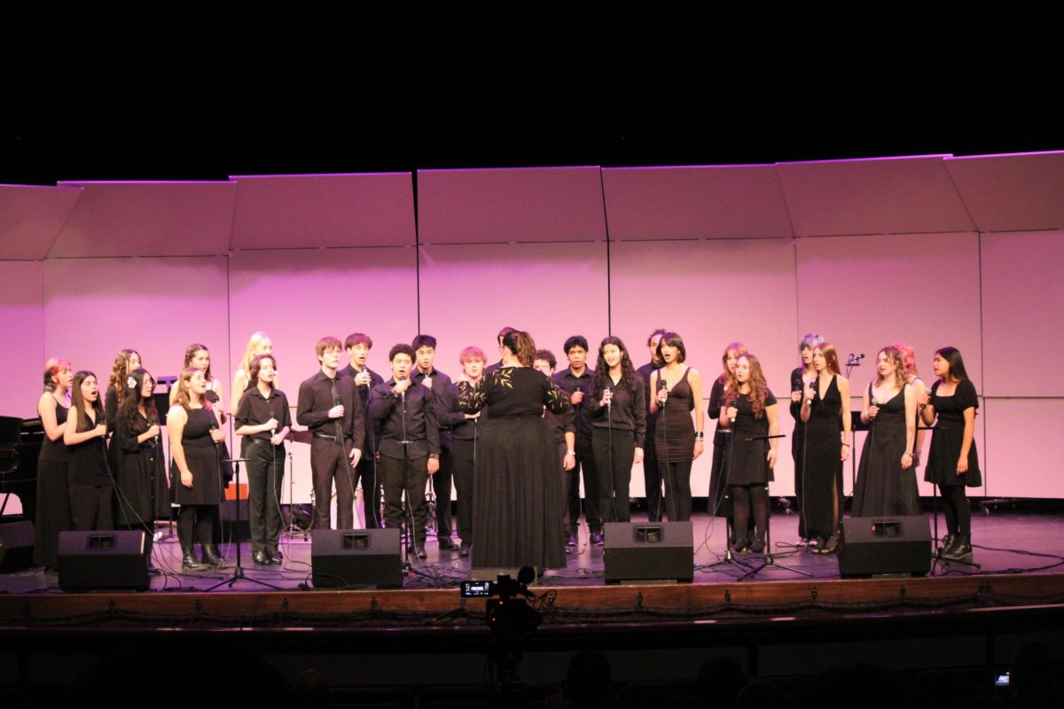 The A Capella Choir performing.